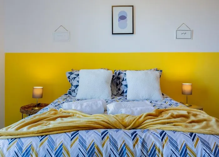 Sun House By Lovelystay *